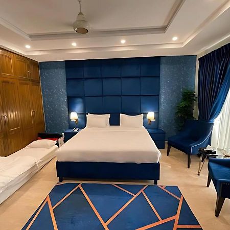 Infinity Villa F10 Islamabad Esterno foto